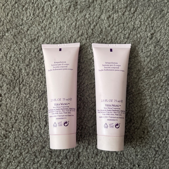 Two New Vera Wang Princess Satiny Body Lotion 2.5 Fl Ounces - Picture 2 of 2